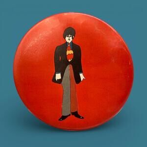 Vintage Paul McCartney Yellow Submarine Beatles Pinback 1968 Original